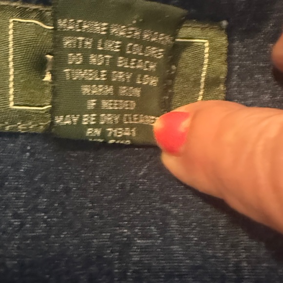 L.L. Bean Women's Blue Denim Jacket
Size Medium - Picture 9 of 9